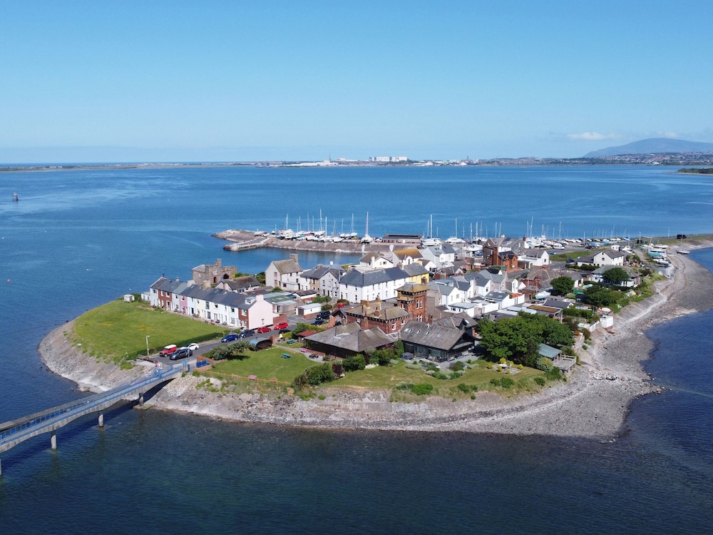 Roa Island House