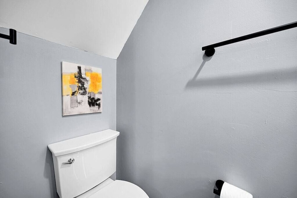 Luxury 2-bedroom Villa in Wilton Manors view 4