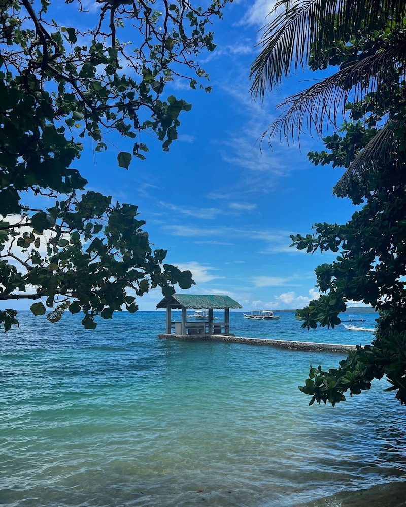 Reef Waters Resort