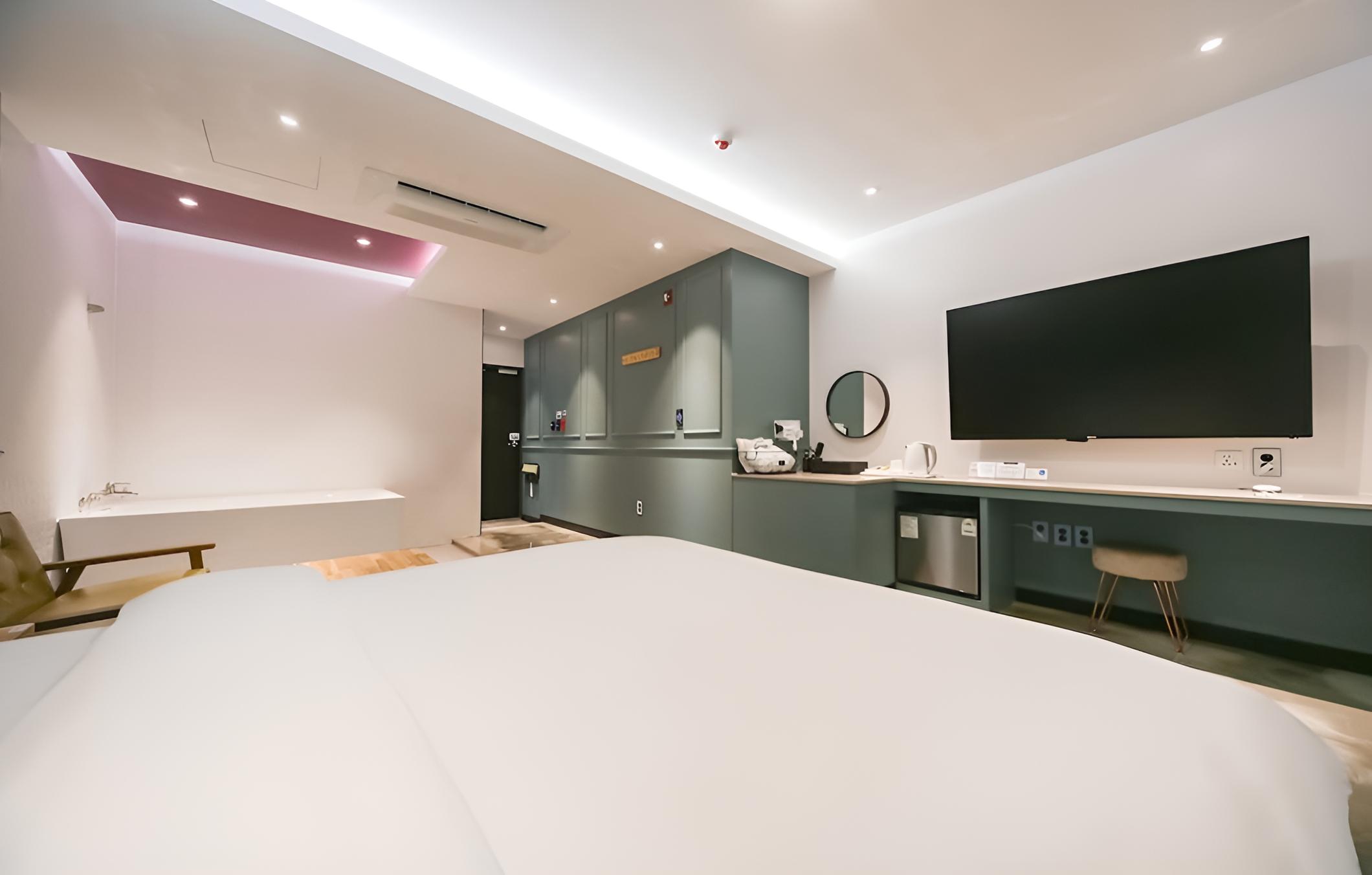 Photo 29