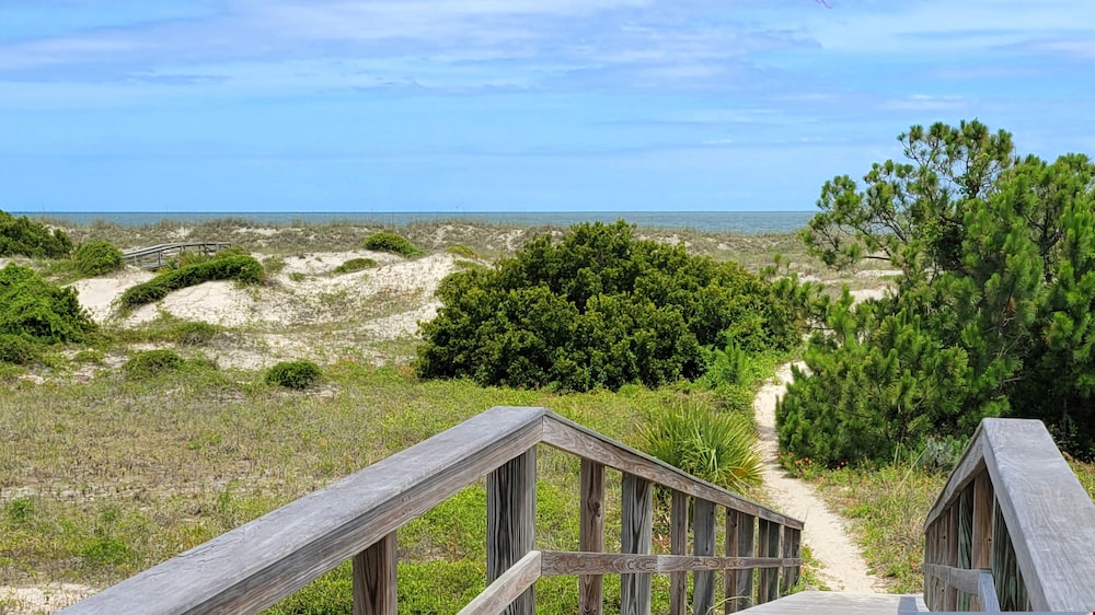 3 10th Place by Tybee Vacation Rentals