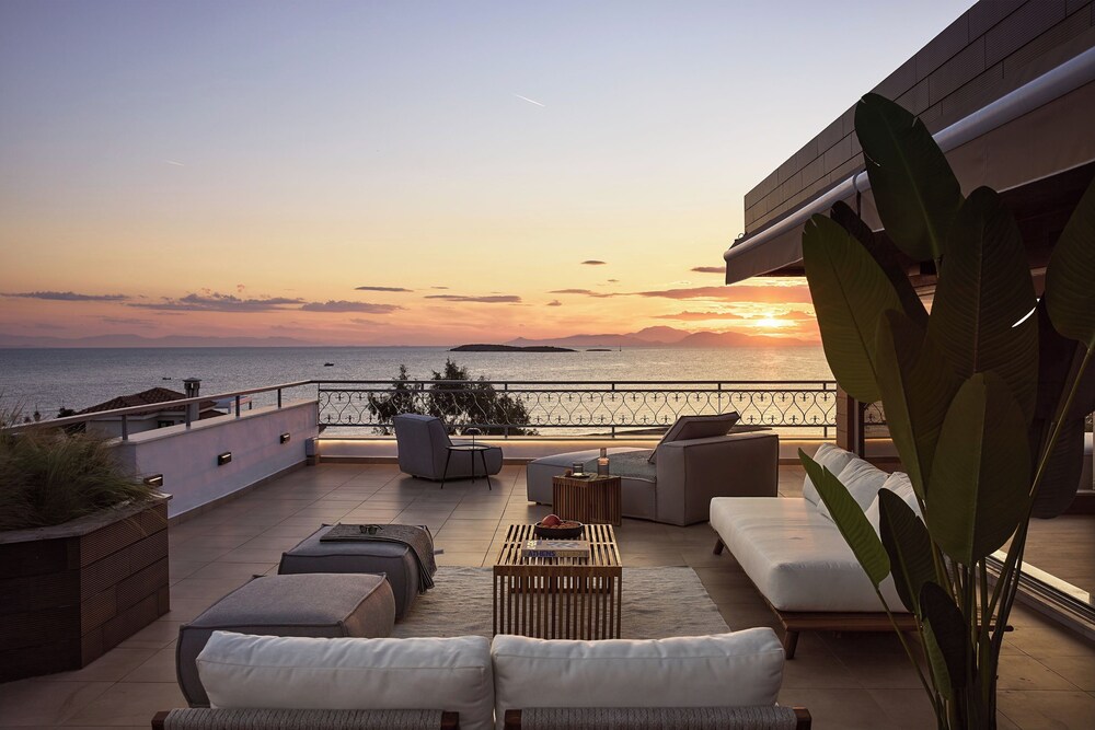 Casa Volare, Penthouse Retreat Athenian Riviera