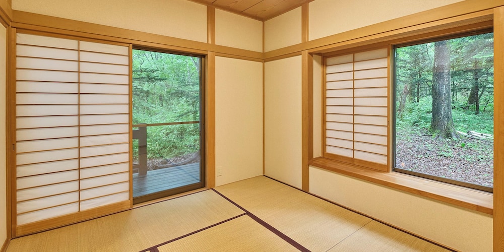 Runesu Karuizawa