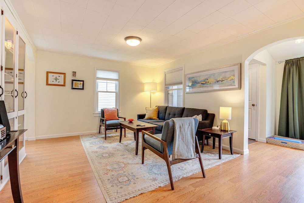 6 Mi to Dtwn: St Paul Home w/ Patio