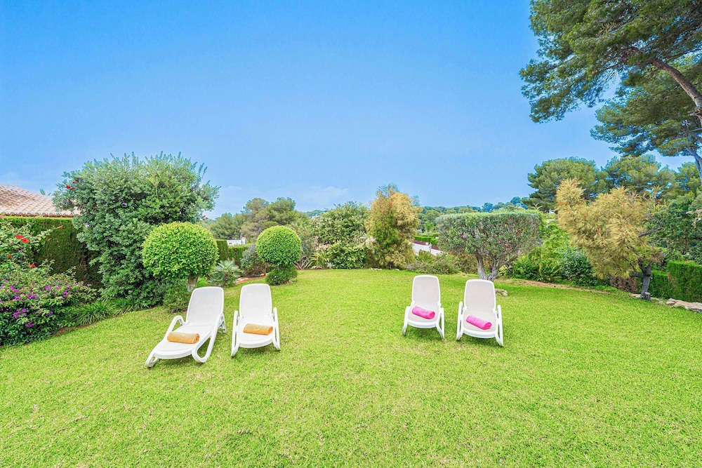 Villa Montgo View