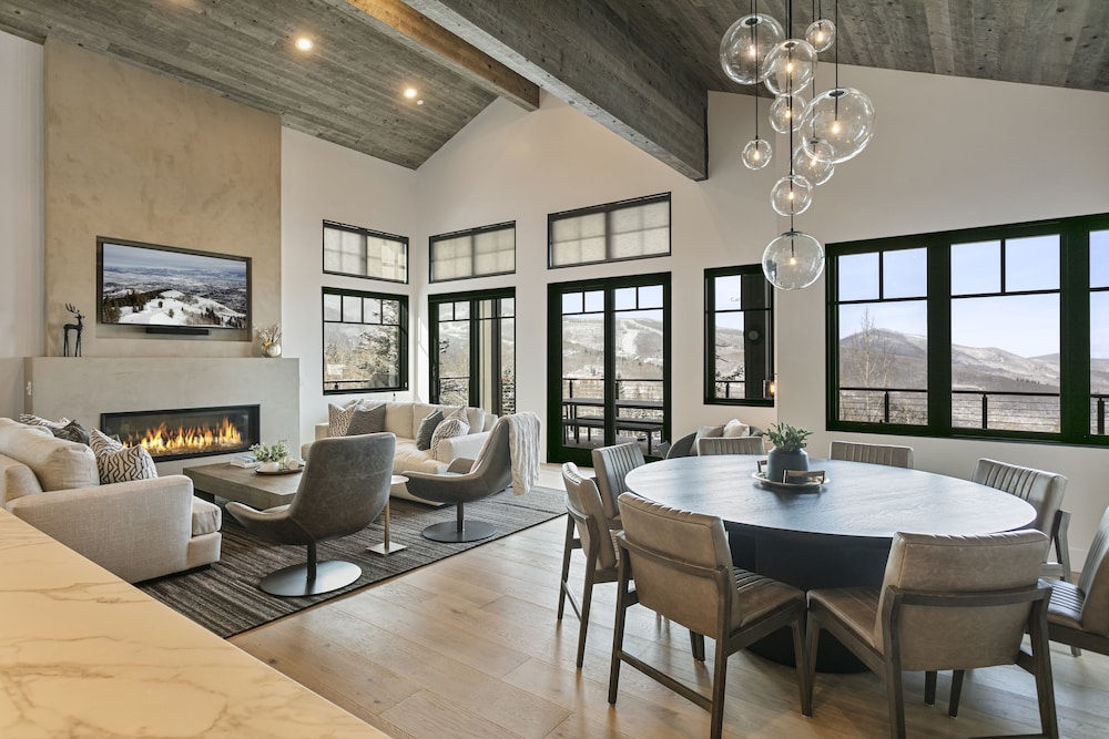 50 - Six Bedroom with Spa Stag Lodge 6 Condo
