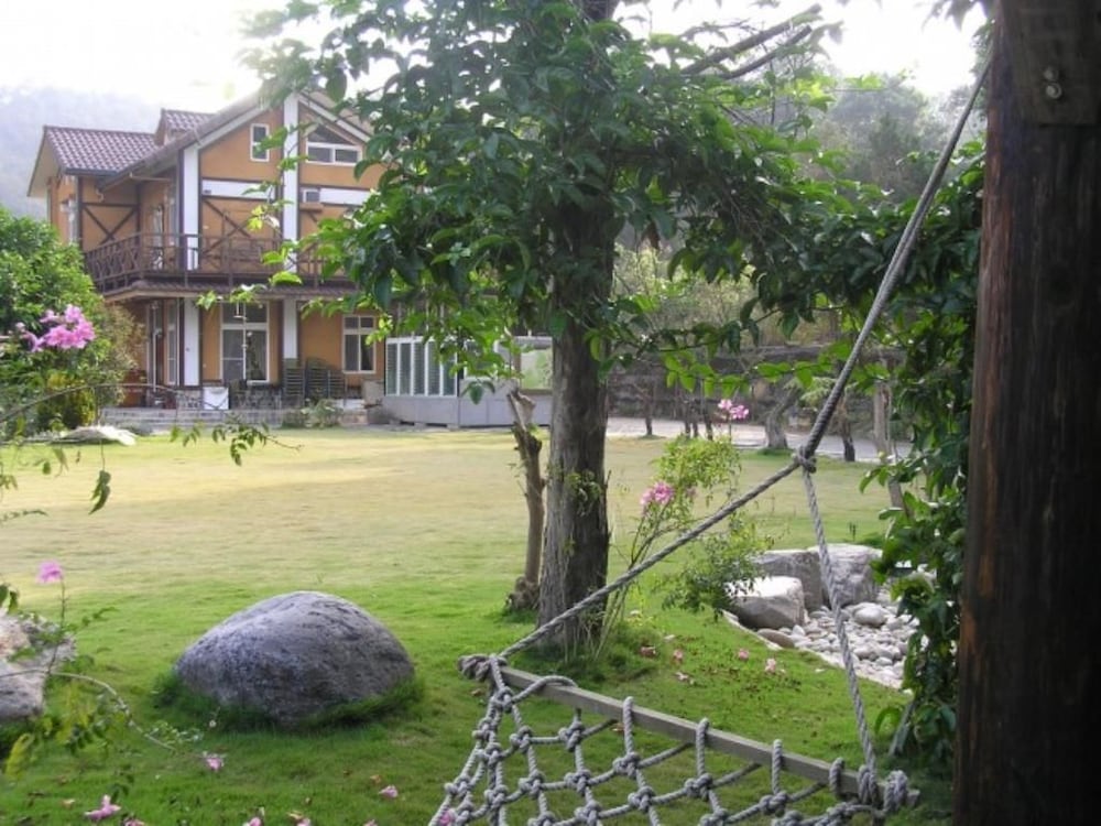 Jia Yuan Resort