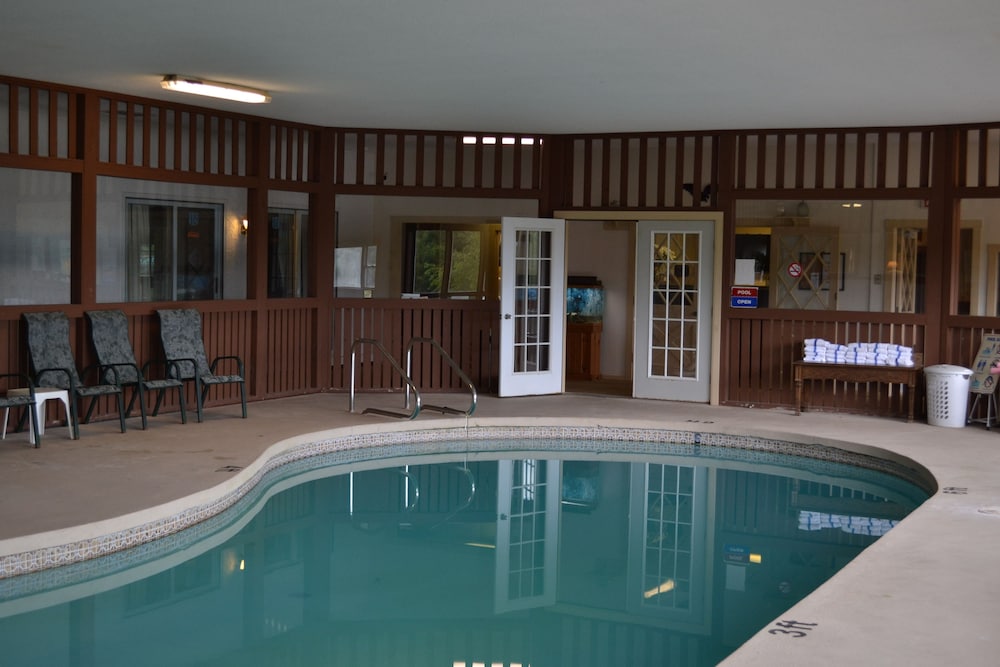 Henniker Motel