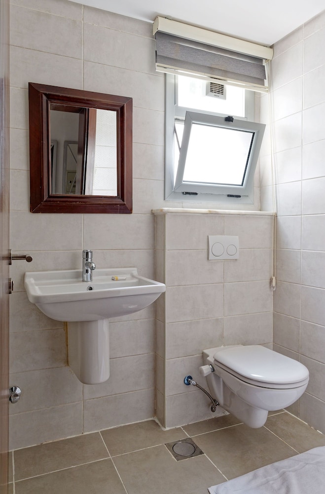 Vesta - Luxury Apt - 2Br - CFC XL