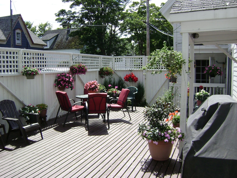 Lakelawn B&B Motel