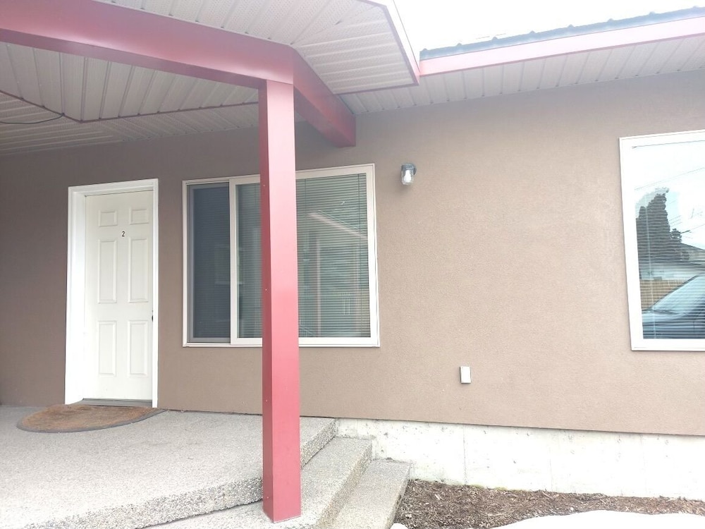 Cedars Motel