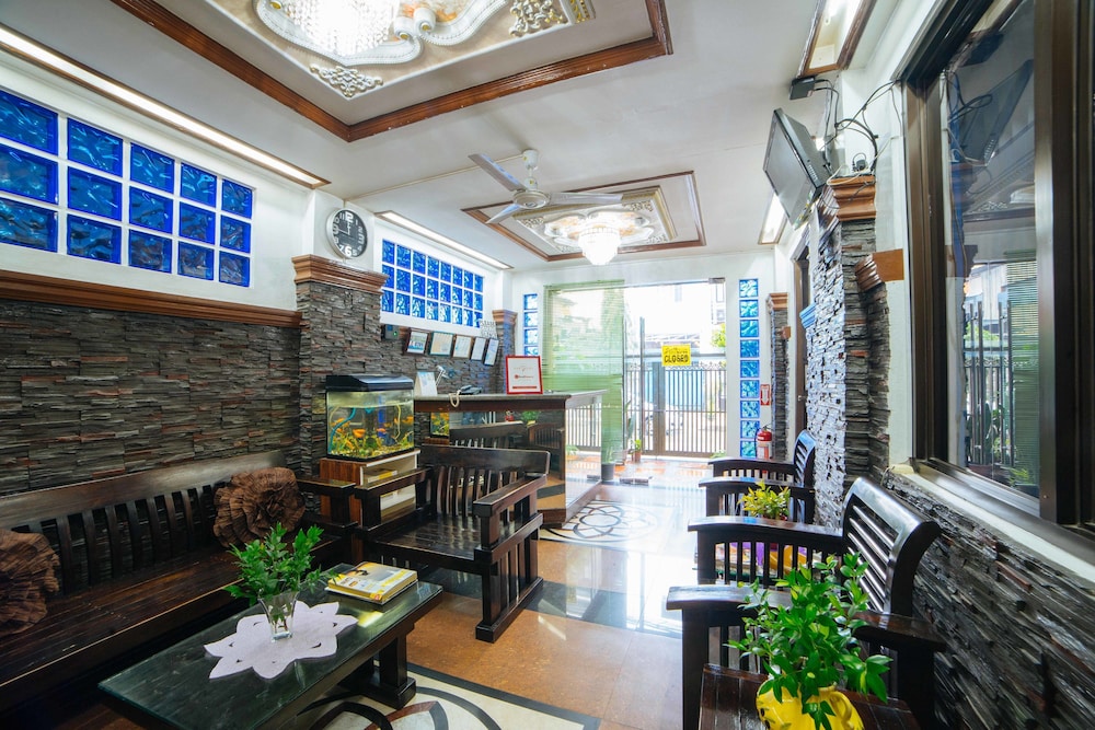 RedDoorz @ Palanan Makati 2 view 2