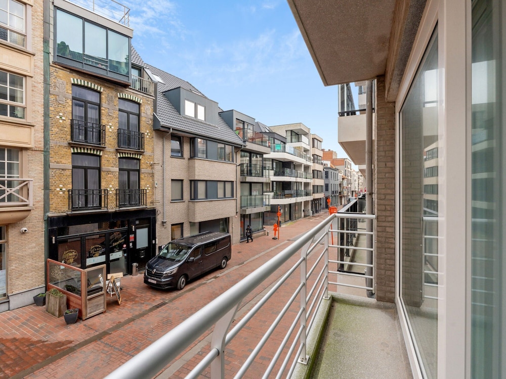 Apartment Close to the Seafront