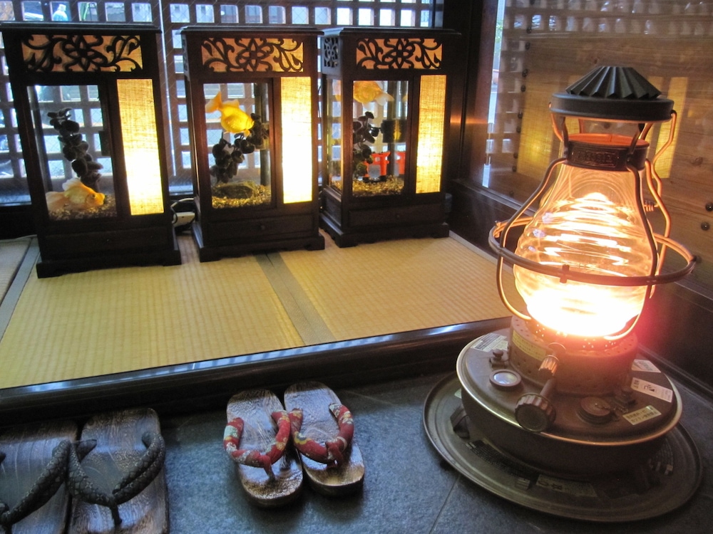 Dyeing and Hostel NAKASHIMAYA - Caters to Women