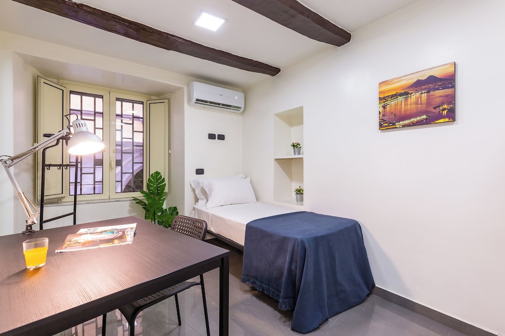 Santa Sofia's Flat