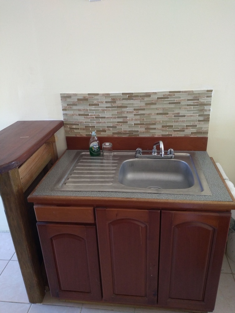 Belize Vacations - Pal's on the Beach - A Gold Standard Hotel - Property Image 18