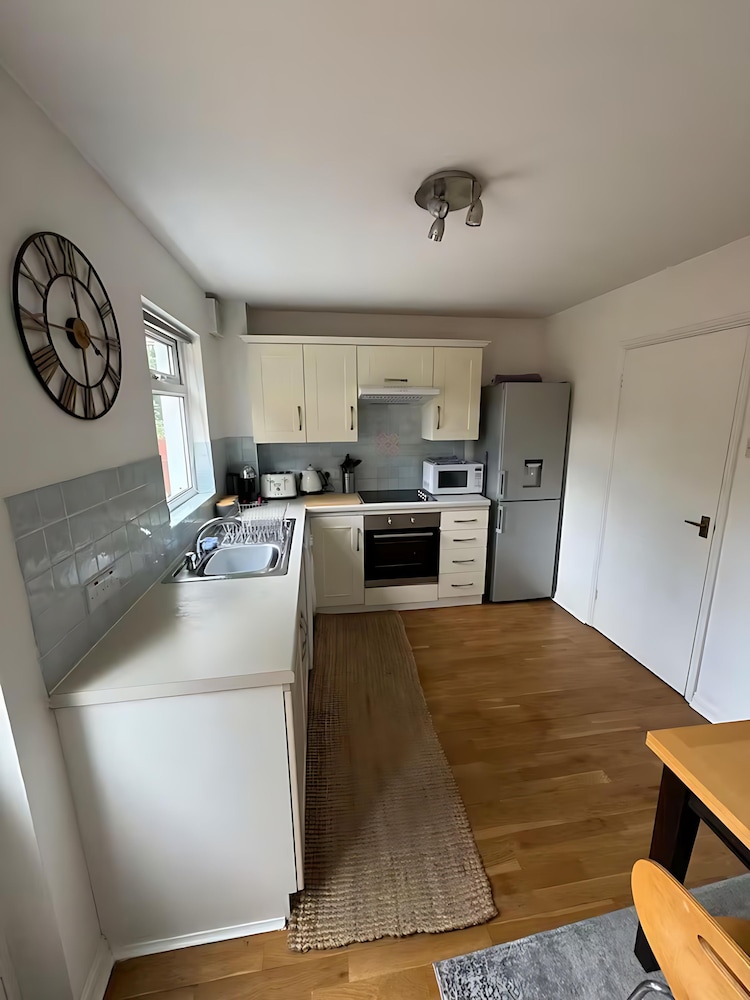 Twickenham Hideaway in London