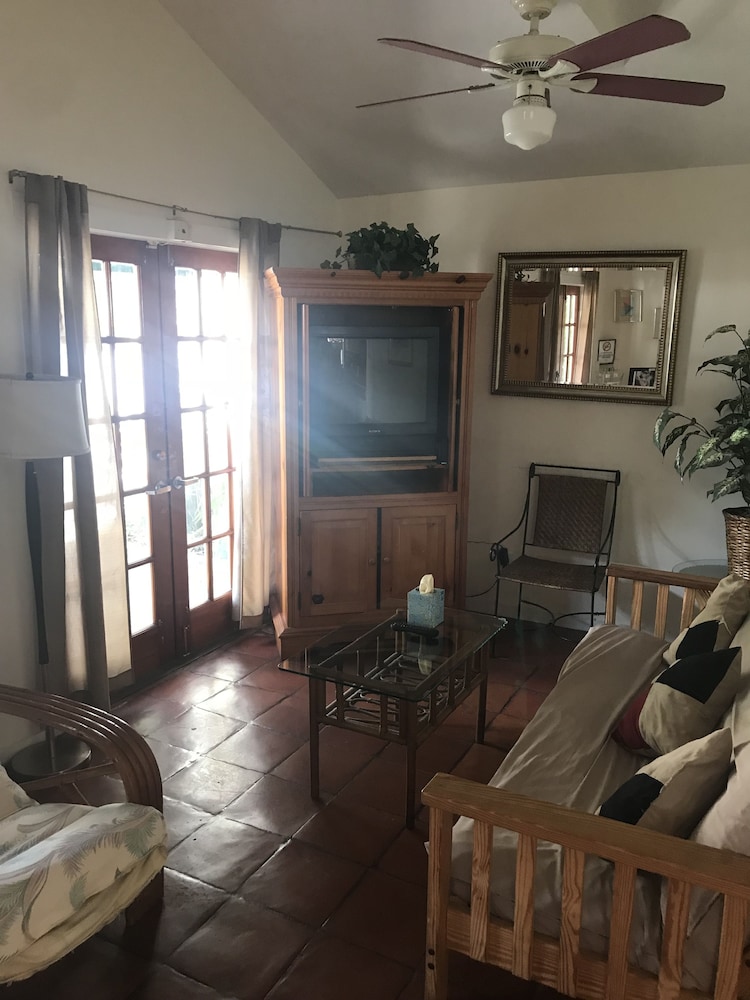 New Orleans House - Gay Men Adult Resort