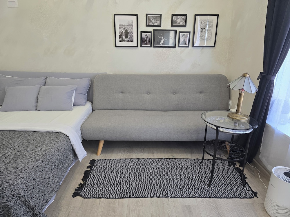 Angelina Apartment 02