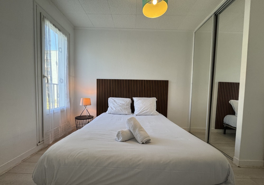 Urban Base in Le Mans - Comfort & Services