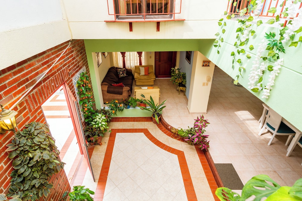 Hostal Cartagonova