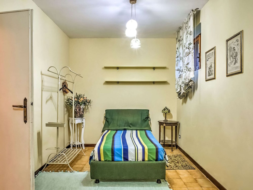 Elegant Holiday Home in Fabrica di Roma near Theatre