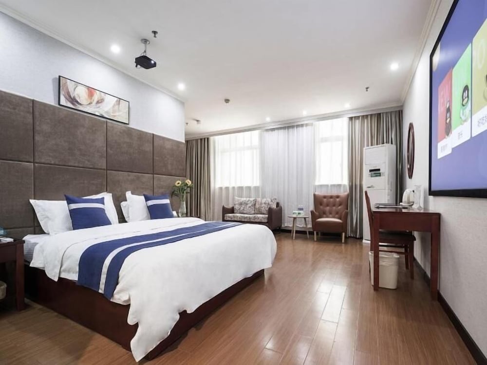 GreenTree Inn Changzhou Dinosaur City Qingyang North Road Business Hotel