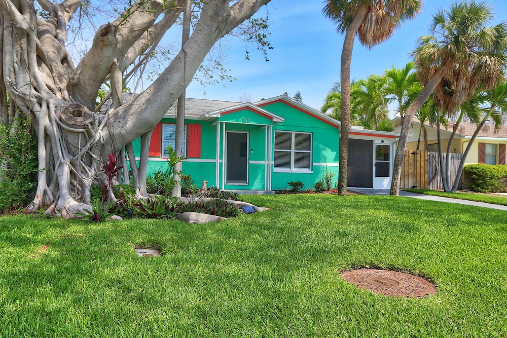 Coquina Hideaway