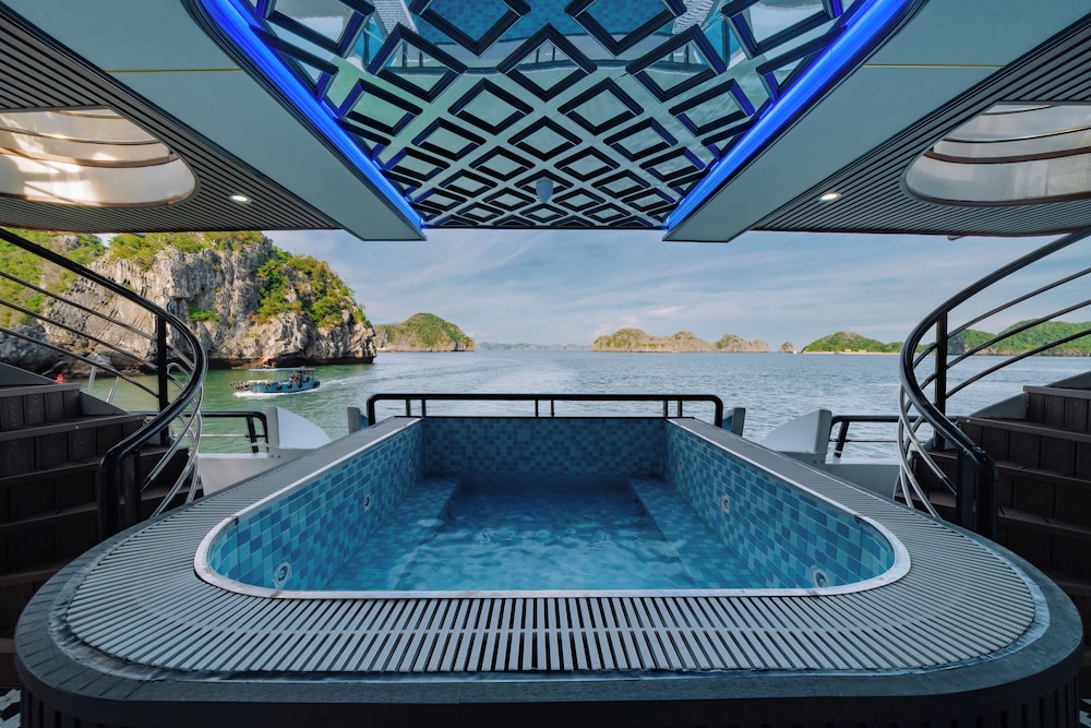 Bonita Halong Cruise