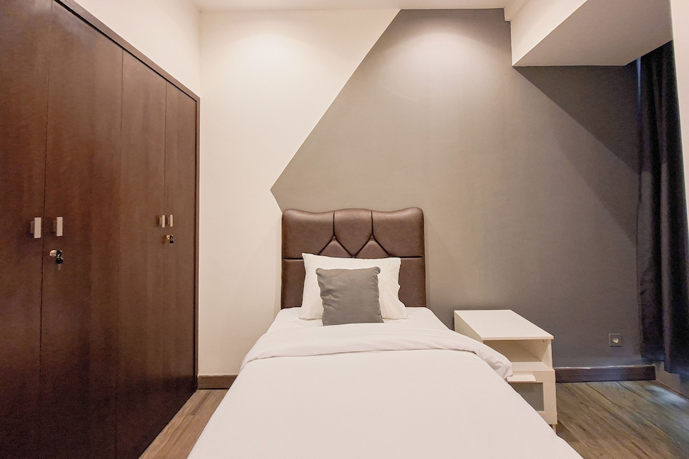 Great Choice 2Br At Branz Bsd City Apartment