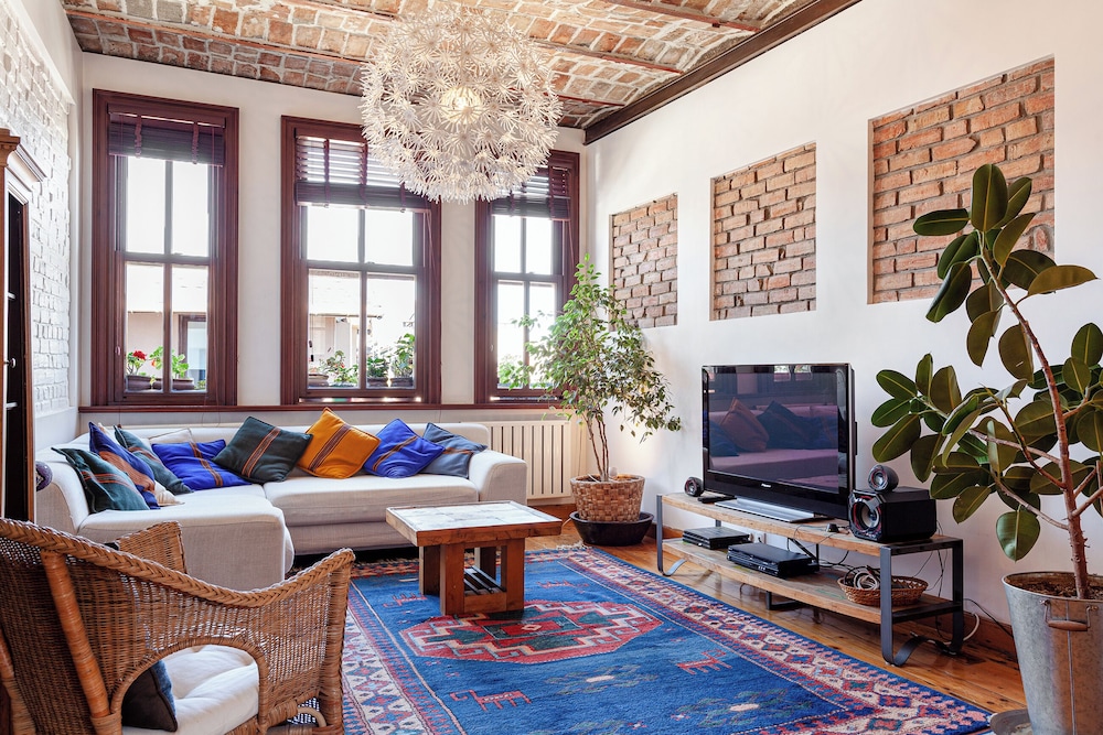 Alaattin Apartments