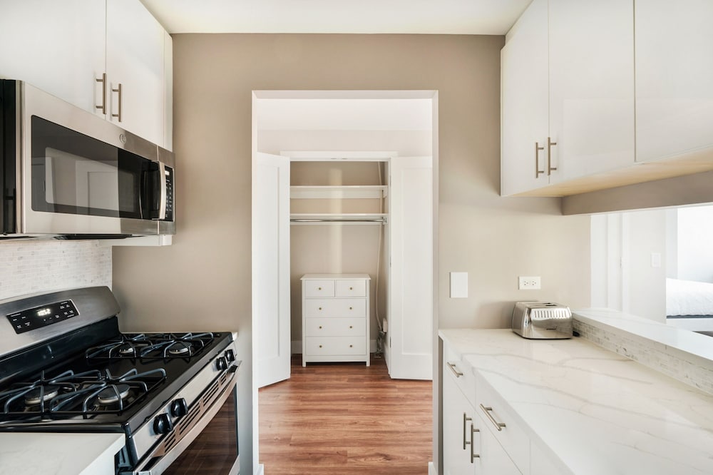 Gorgeous Studio Apartment
