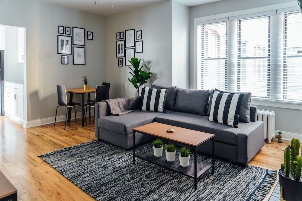 Ideal 1BR Stay - Roscoe 1D
