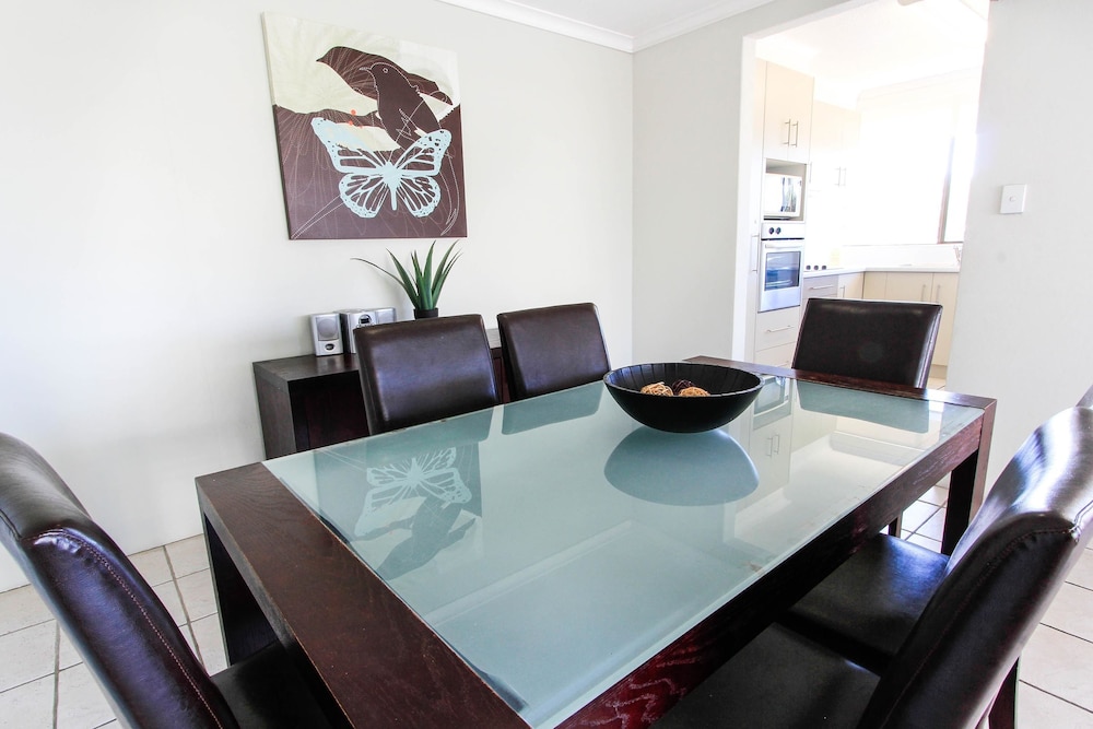 Surfers Paradise Vacations - Seacrest Beachfront Holiday Apartments - Property Image 42