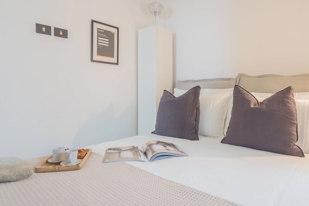 Pretty Studio in Old Town by Rent all Como