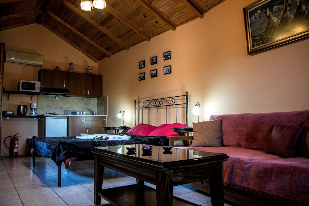 Theasis Guesthouse