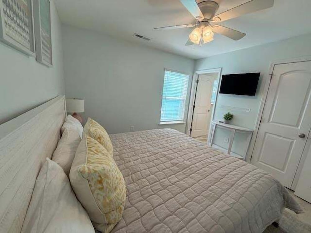 Sea Pearl 7 Bedroom Home