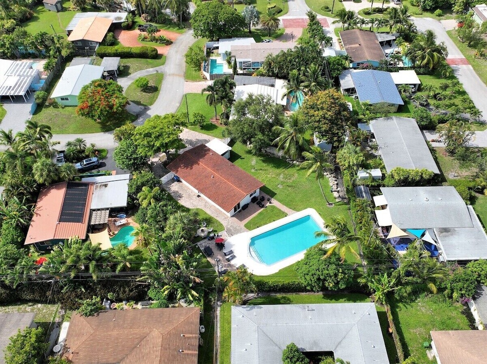 332 Wilton Manors in Wilton Manors
