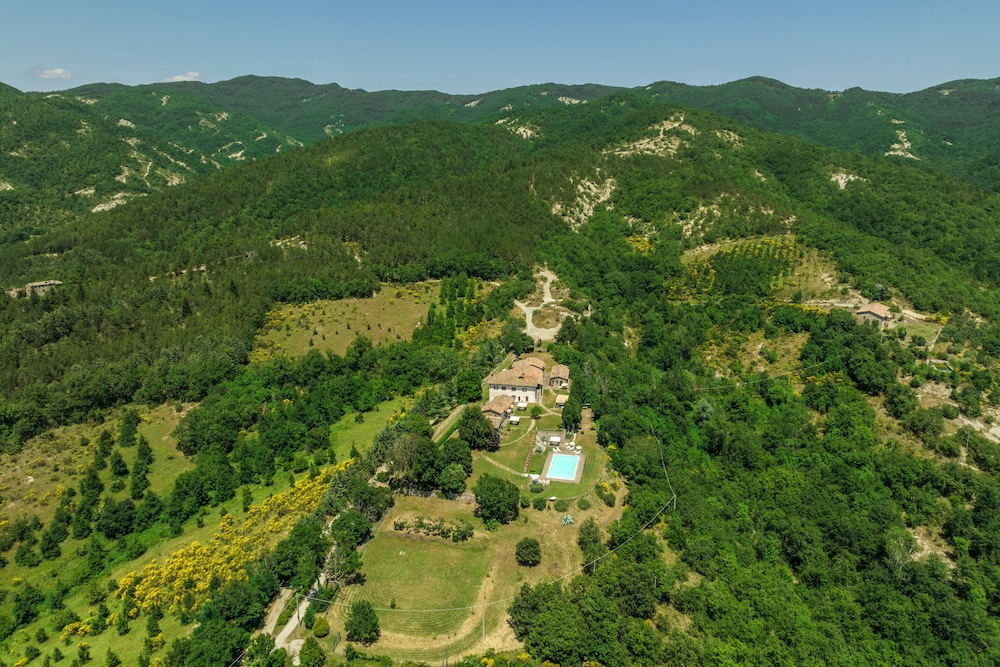 Podere Pietraluna