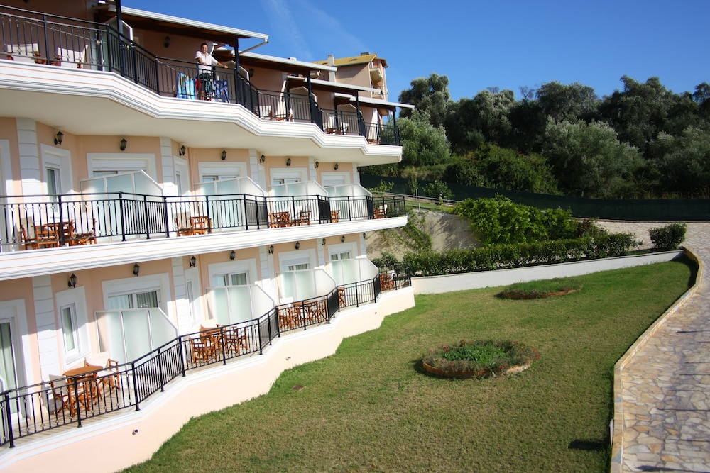 Alea Resort