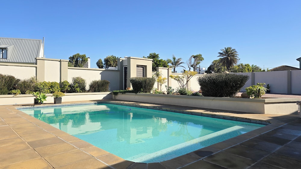 Sunset Events and Accommodation