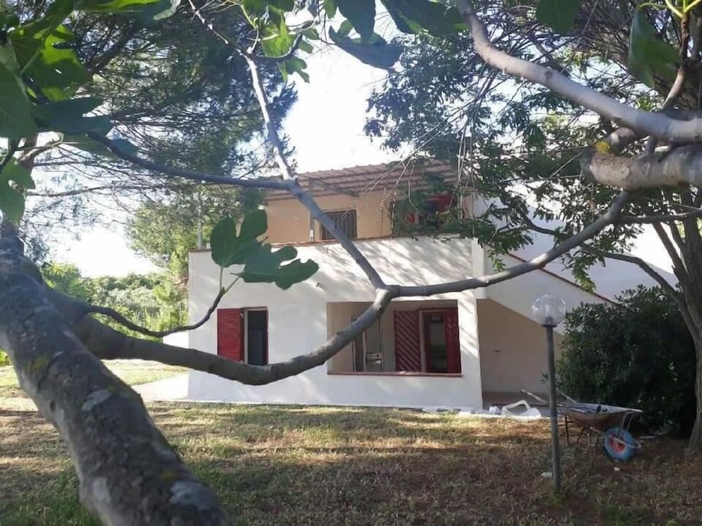 Villa Neri view 2