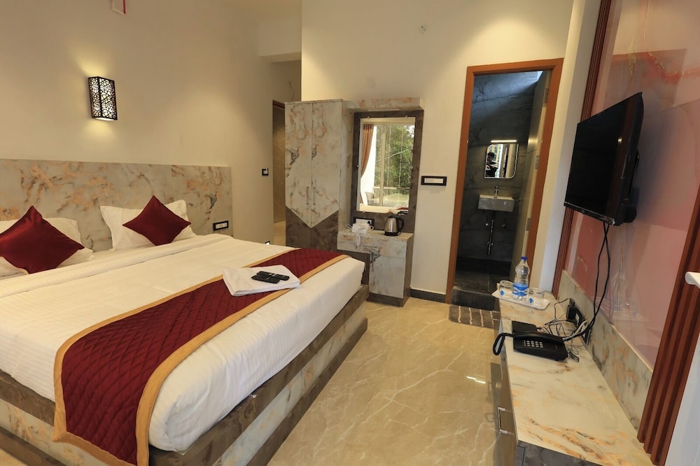 Ozone Hill Resorts
