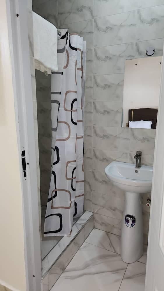 Ceetran Hotels