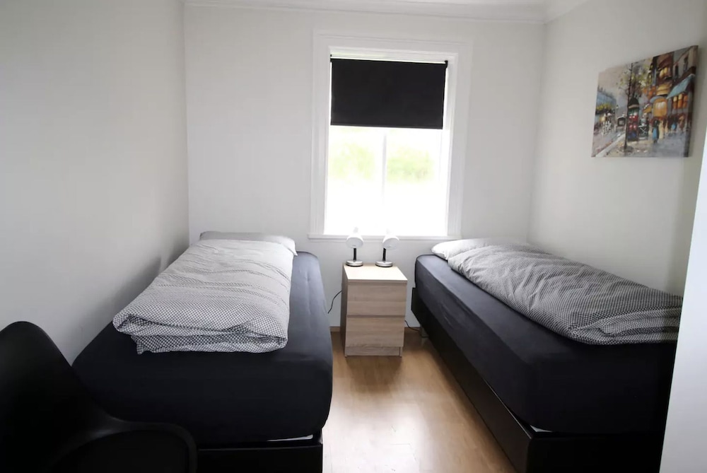 Steinaskjól Guesthouse