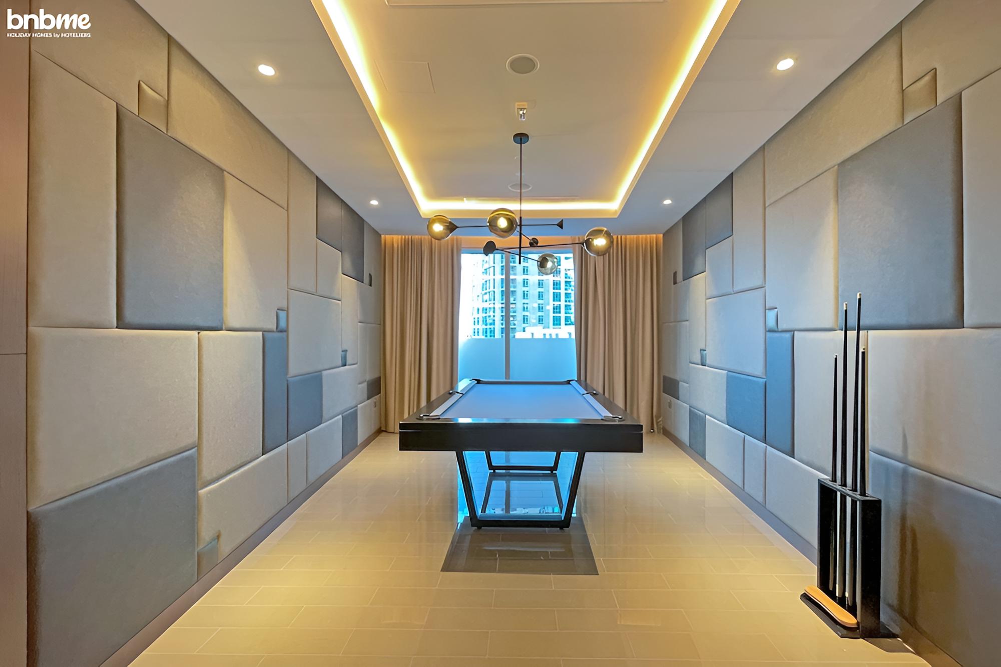 2B Opera Grand  2601 by bnbme homes