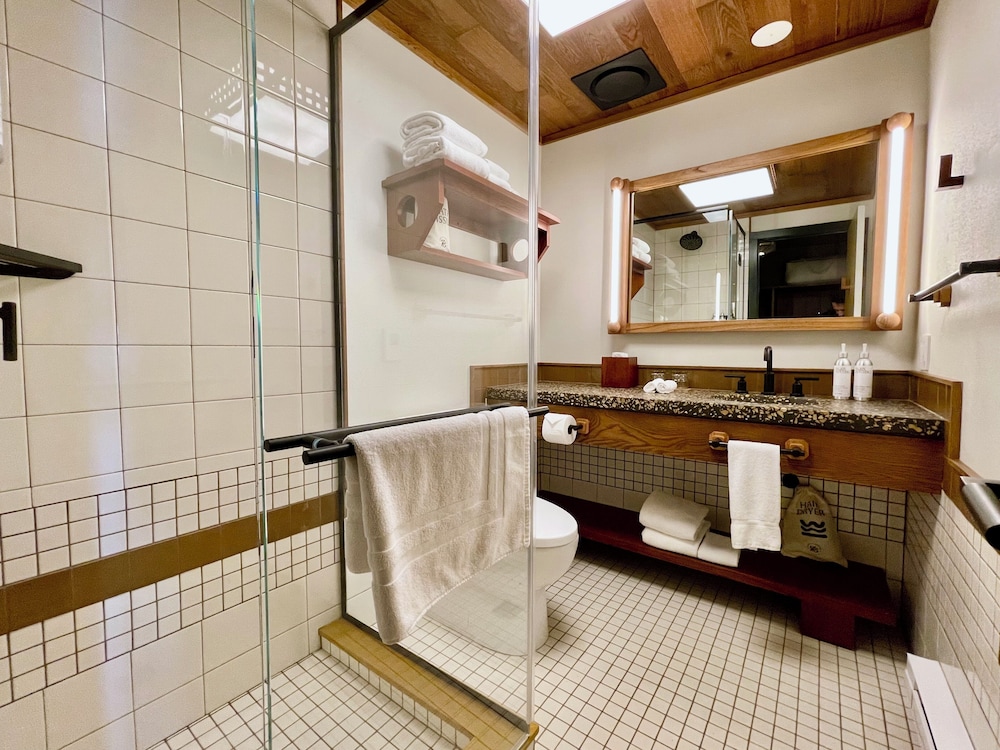 Lodge At Marconi 36