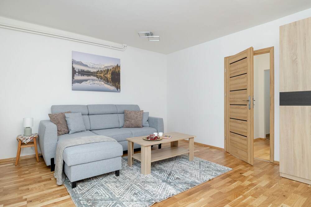 Mountain Apartment Zakopane by Renters view 5