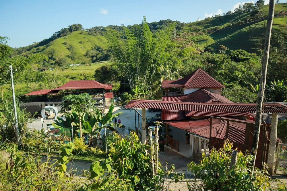 Hostal Manantiales La Esperanza