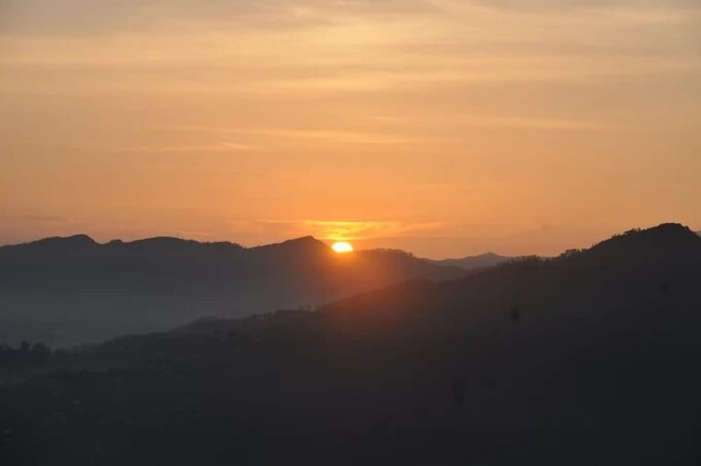 The Himalayan Heaven Homestay Binsar